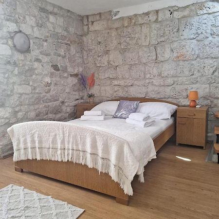 Apartment Tonka Трогир Экстерьер фото