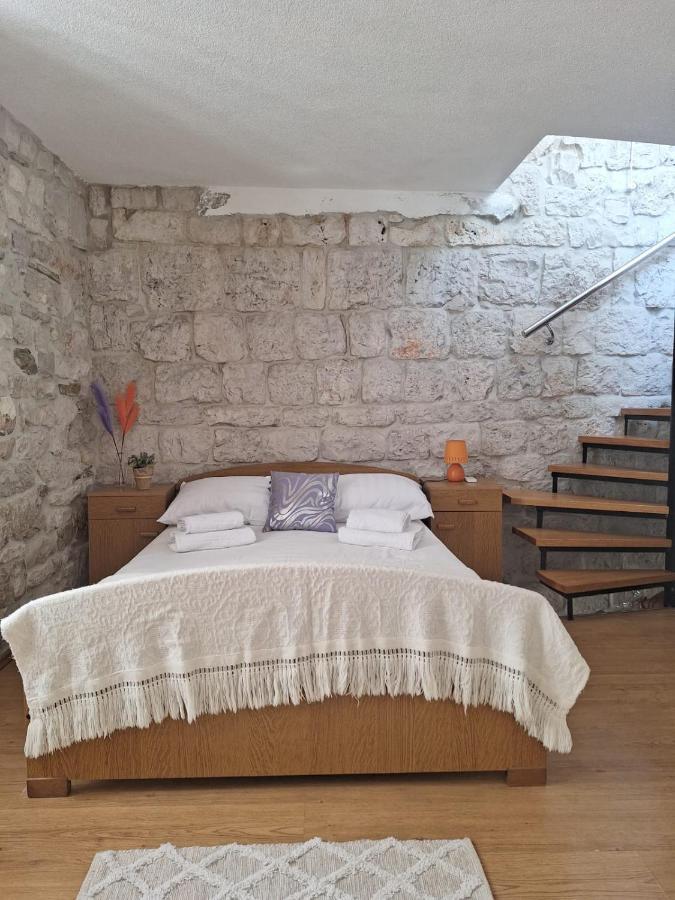Apartment Tonka Трогир Экстерьер фото