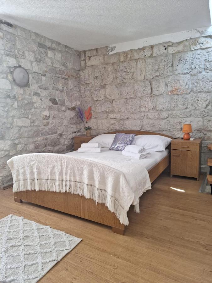 Apartment Tonka Трогир Экстерьер фото