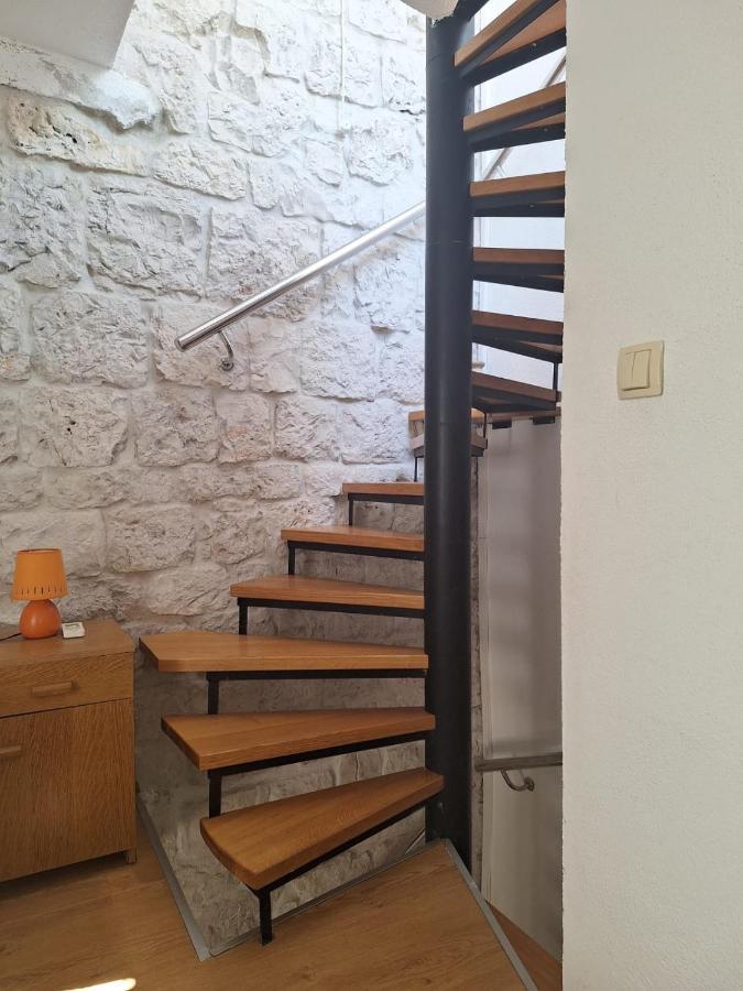 Apartment Tonka Трогир Экстерьер фото